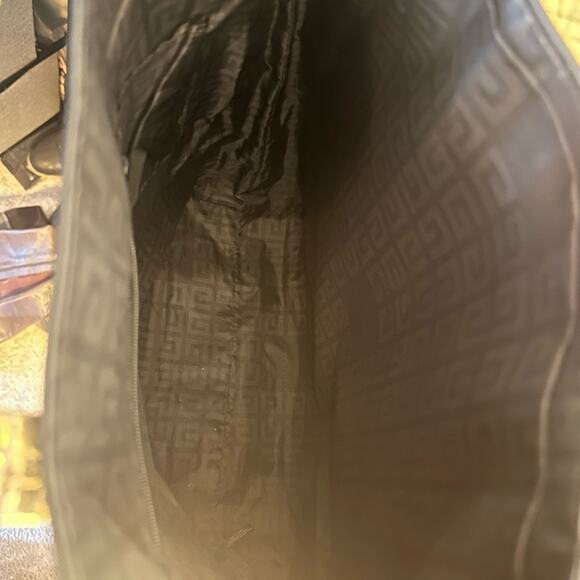 Givenchy Black and Gold Tote Bag with Givenchy earrings (NWT) - Picture 7 of 10